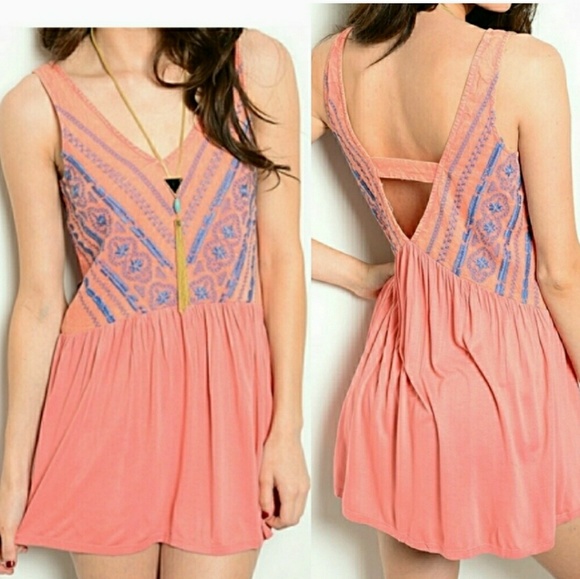 Tops - Embroidered Tunic Tank Top